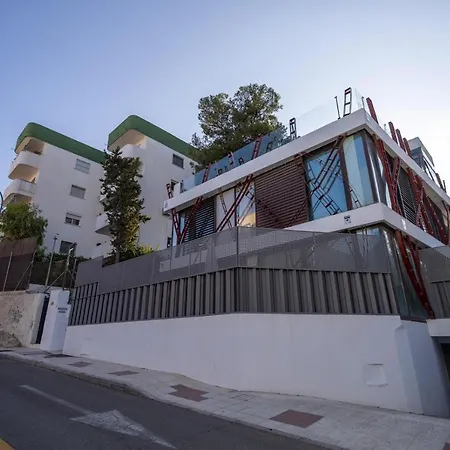 Nogalera Quintessence With Private Parking By Namaste Elite * Torremolinos